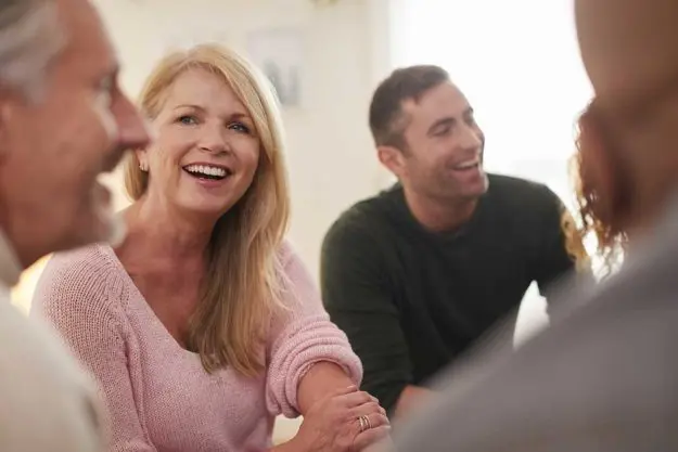 How-Does-Relapse-Prevention-Therapy-Work- a group learns about relapse prevention therapy