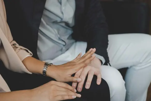 How-Can-Poor-Mental-Health-Impact-Your-Relationships A relationship suffering from mental health issues