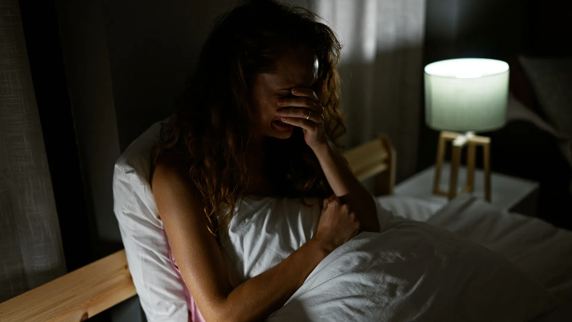 Why Do I Get Sad At Night? Coping With Nighttime Sadness