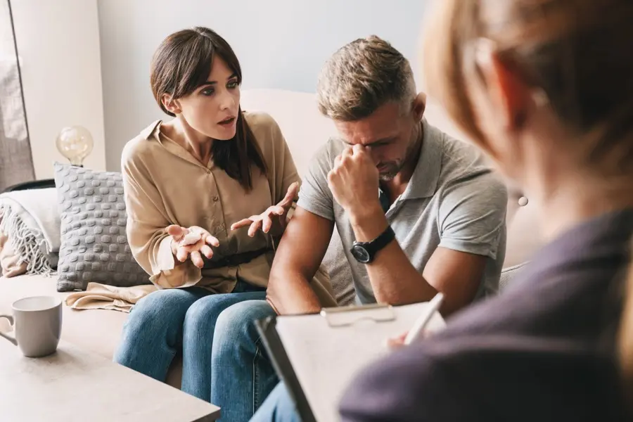 Couple struggling with emotional intensity related to BPD and relationships