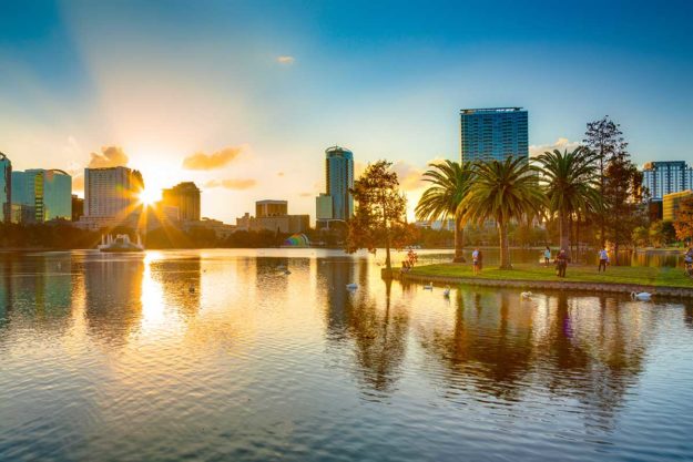 a skyline in florida represents detox available in florida