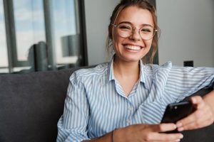 woman smiling learning about Contingency Management